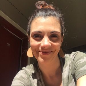 Meet your Posher, Sara